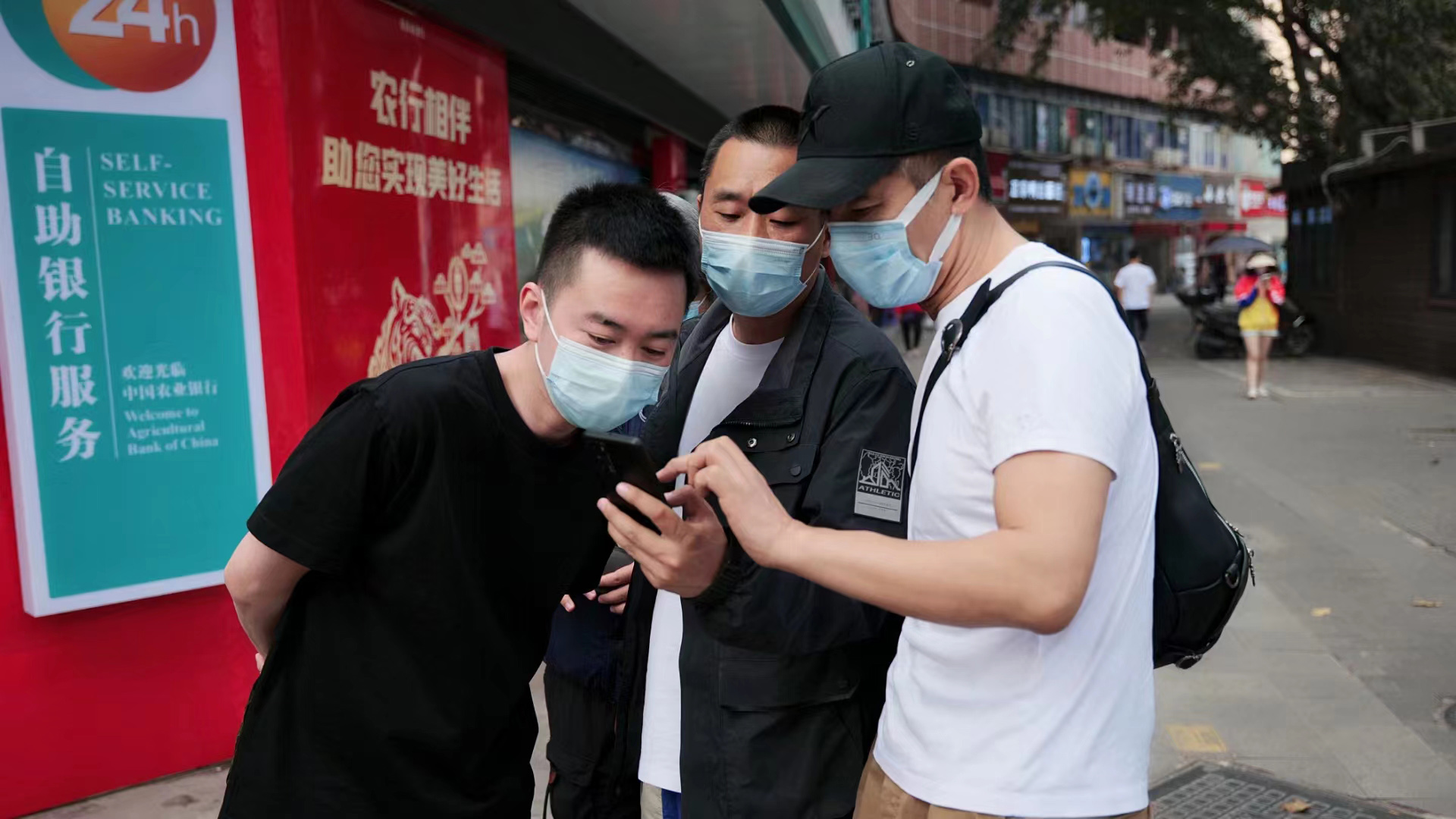 协拍--电影《XXX》外联(图3)